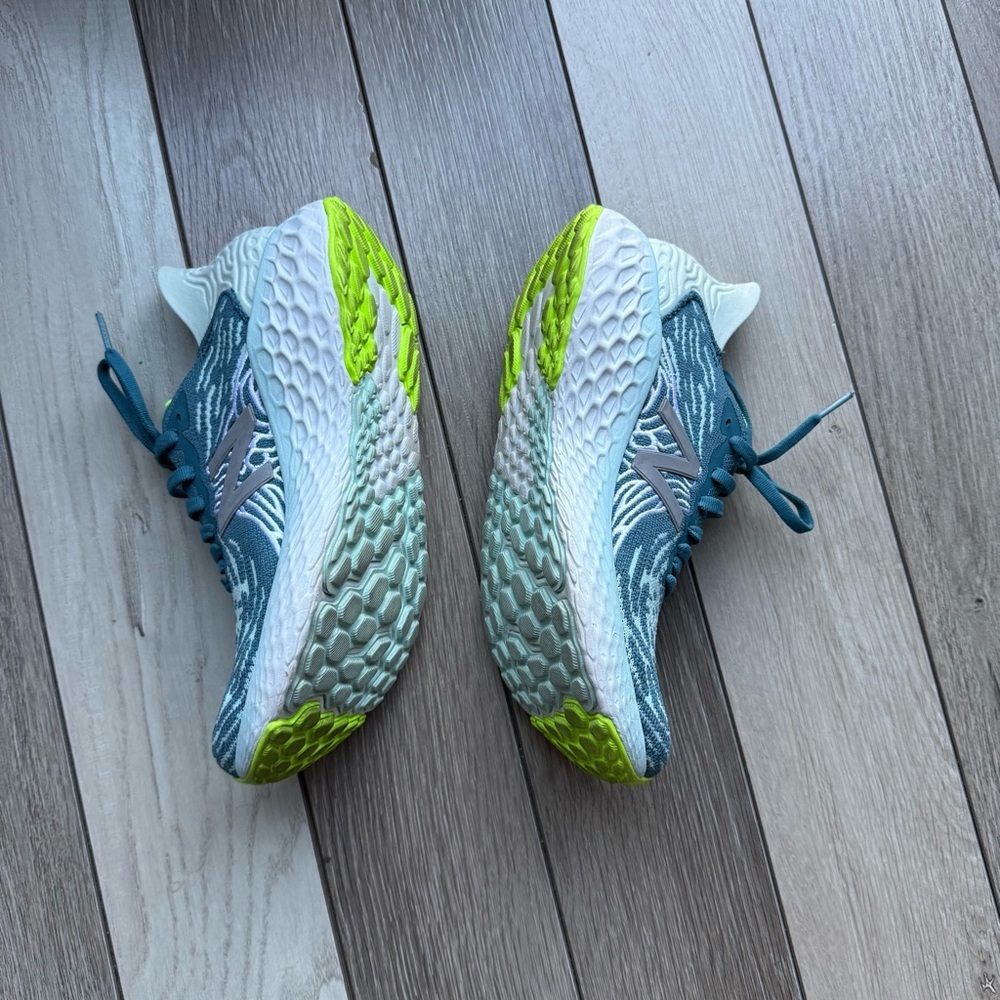 New Balance Blue and Green Athletic Shoes - Picture 3 of 8